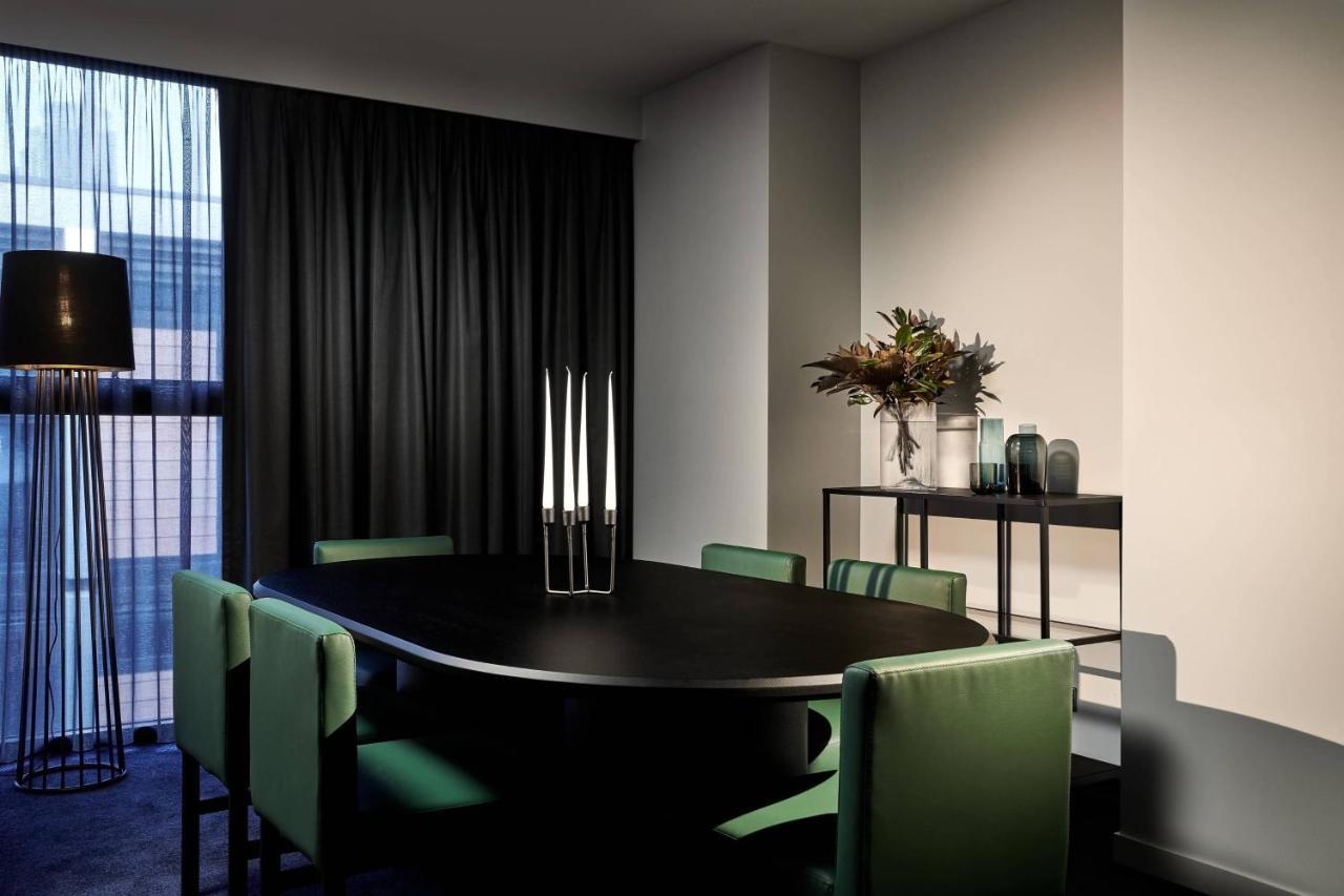 Midnight Hotel, Autograph Collection Camberra Exterior foto The dining room