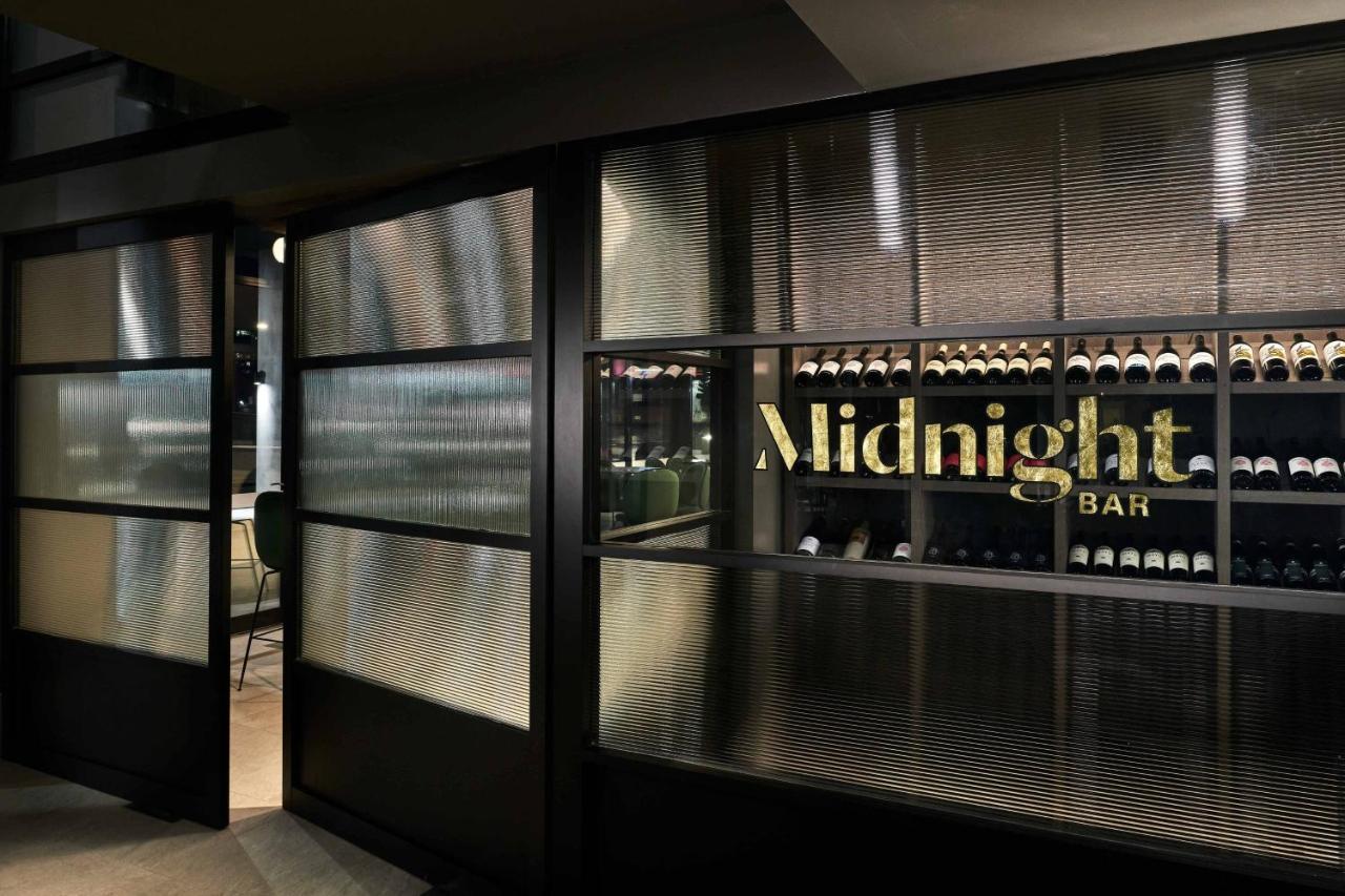 Midnight Hotel, Autograph Collection Camberra Exterior foto Midnight Bar